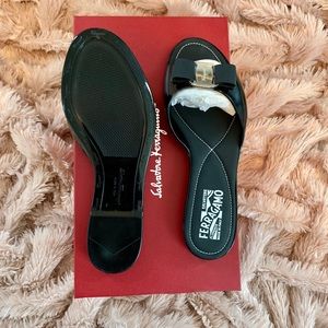 ferragamo cirella slides